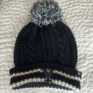 Beautiful college hat Yale